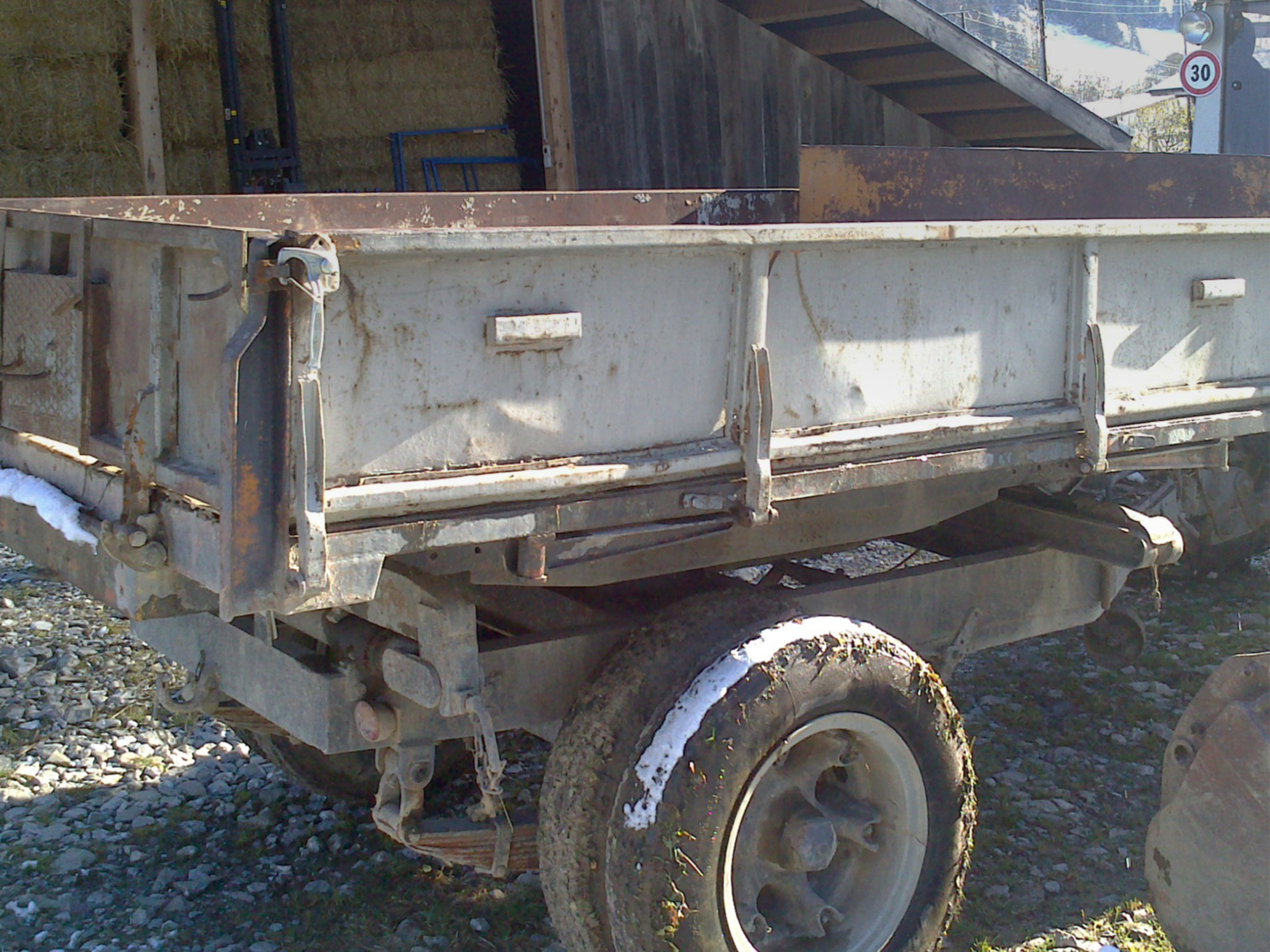 Dreiseiten_Kipper_02